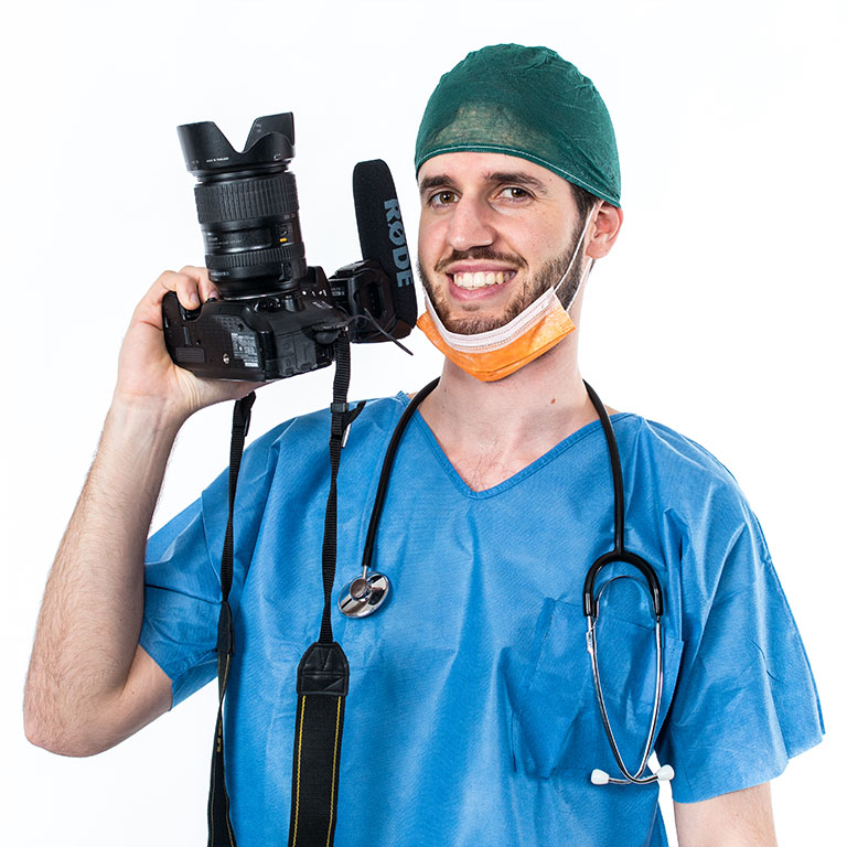 <p style="font-size: 24pt; font-weight: 800; font-family: Source Sans Pro; letter-spacing: 3px; line-height: 1.2em;">DANIELE SGURA</p>